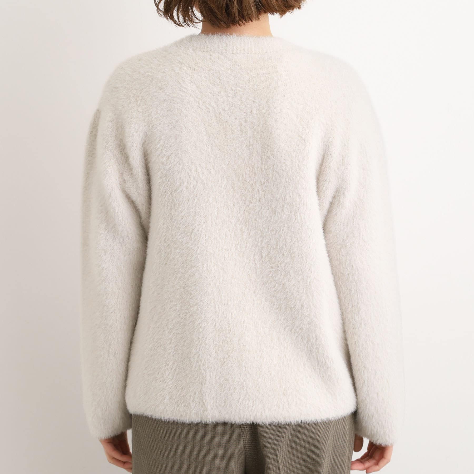 グローブ grove 軽やかフェザーで魅せる、クラシカルな主役カーディガン (グレージュ(050)) グレージュ(050)