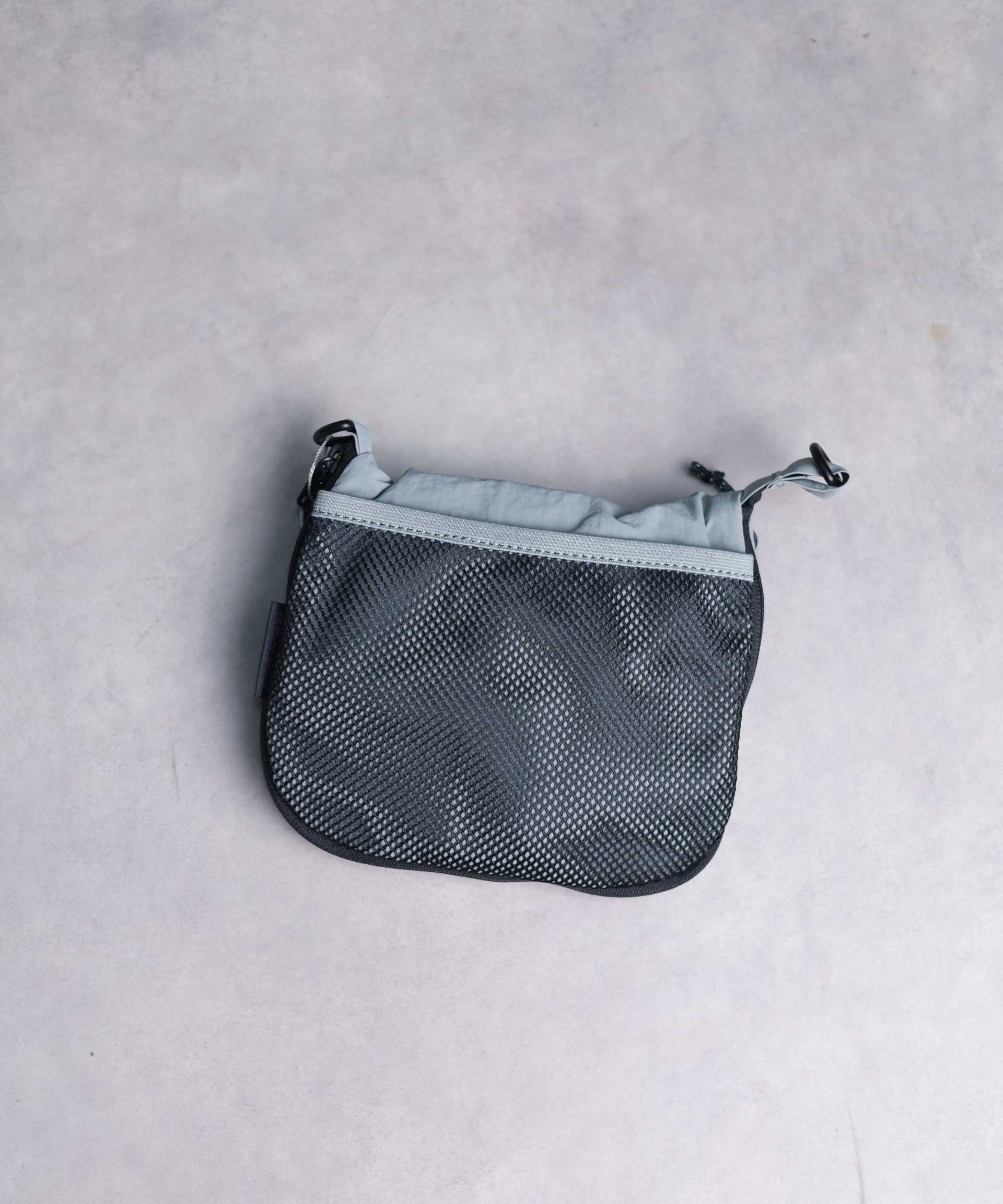 グラミチ GRAMICCI 【GRAMICCI】NYLON PACKABLE TOTE (グレー) グレー