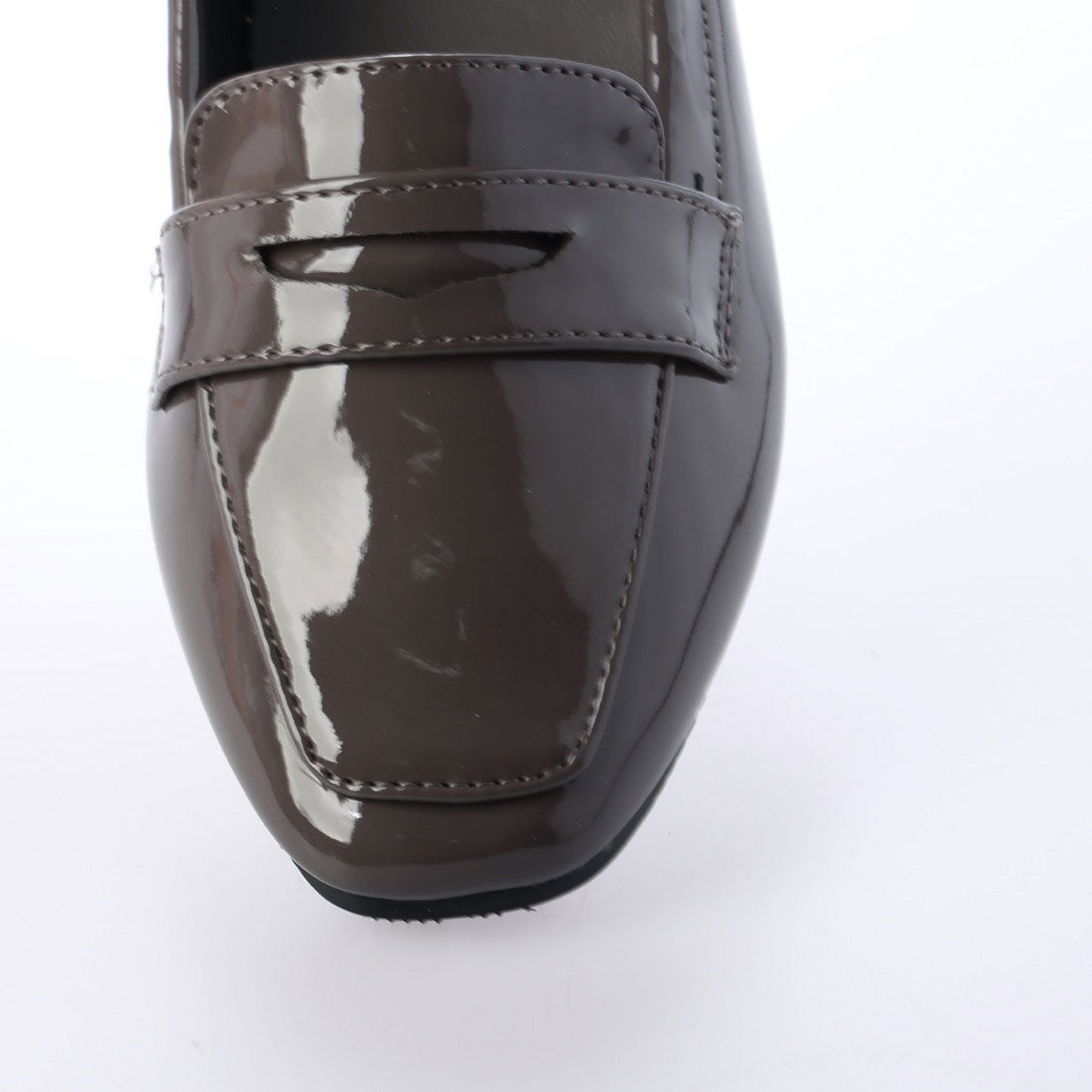 グランドフルール grandfleur 【晴雨兼用】スクエアトゥのローファーパンプス