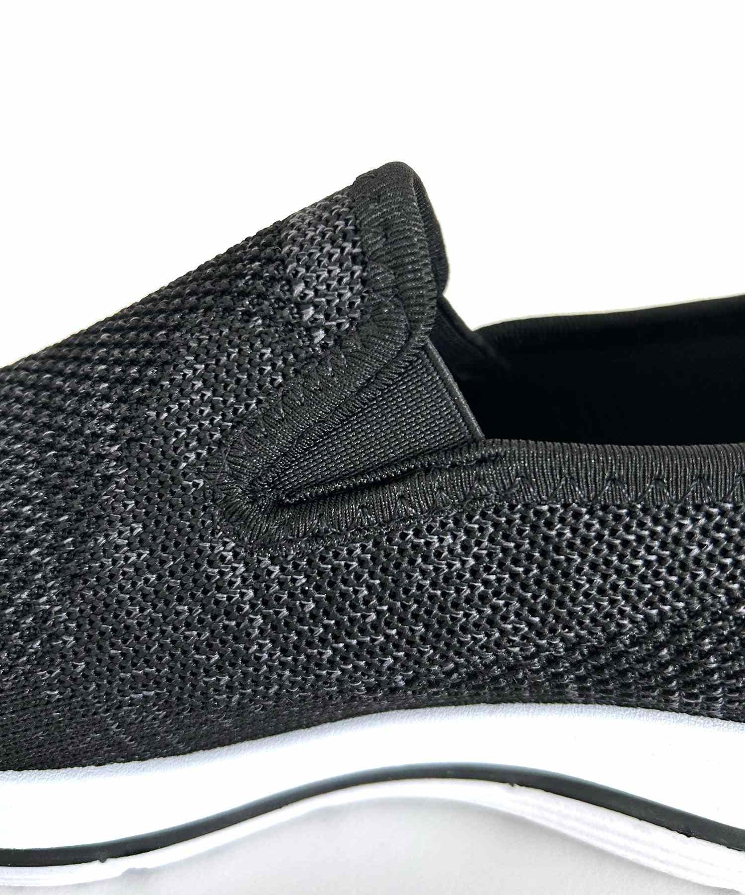 grandfleur 輕質網布套穿運動鞋