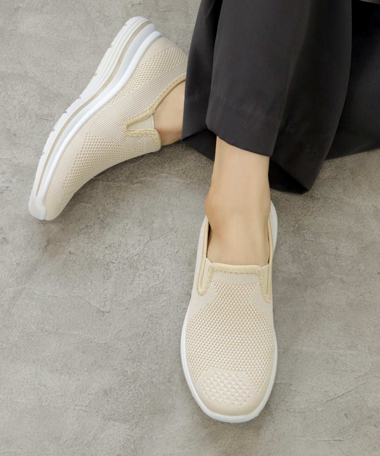 grandfleur 輕質網布套穿運動鞋