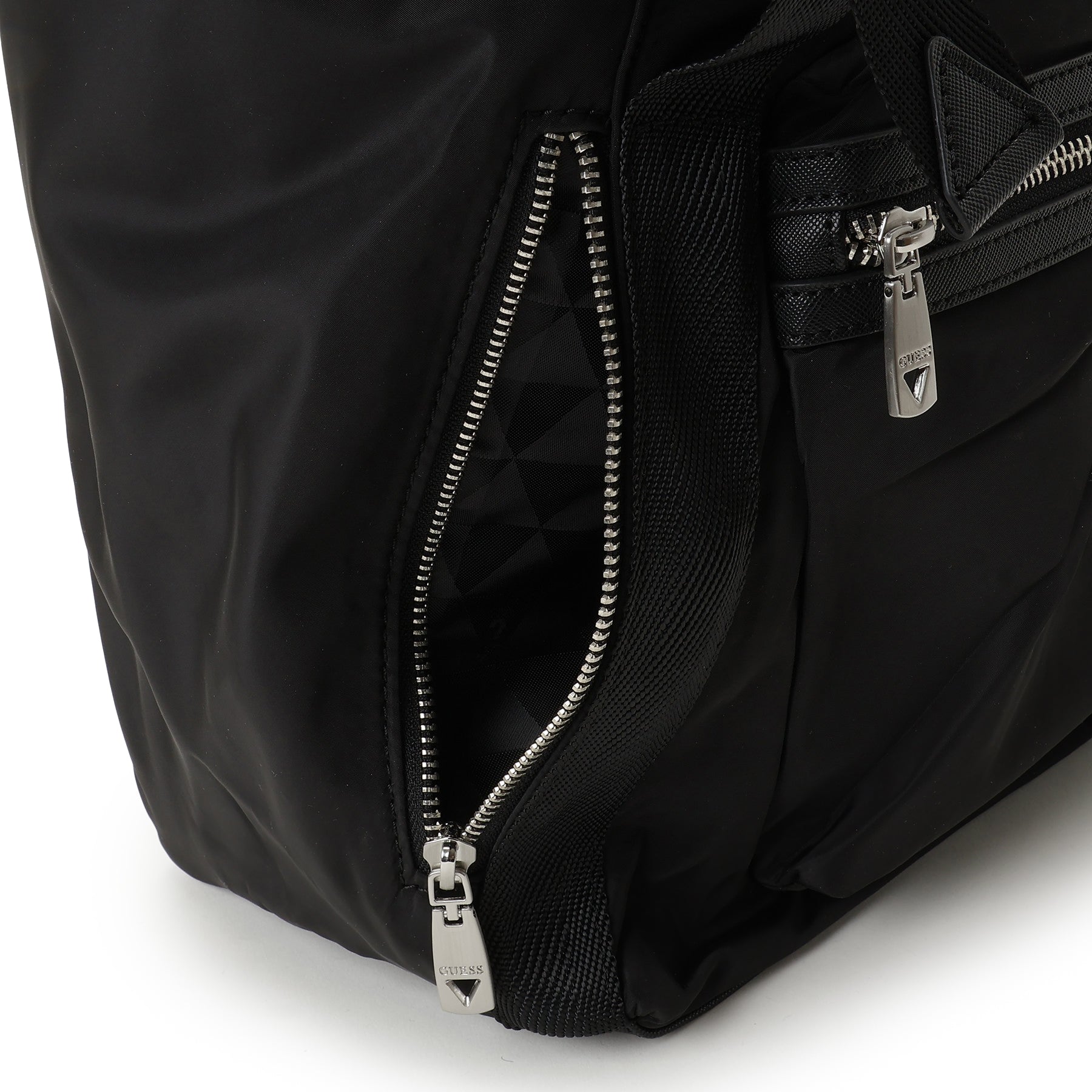 ゲス GUESS BERLIN Backpack (BLA) BLA