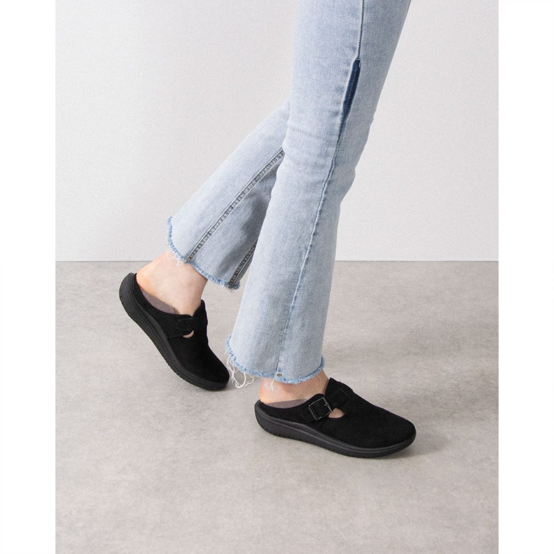 Hashed Coorde Clog Shoes