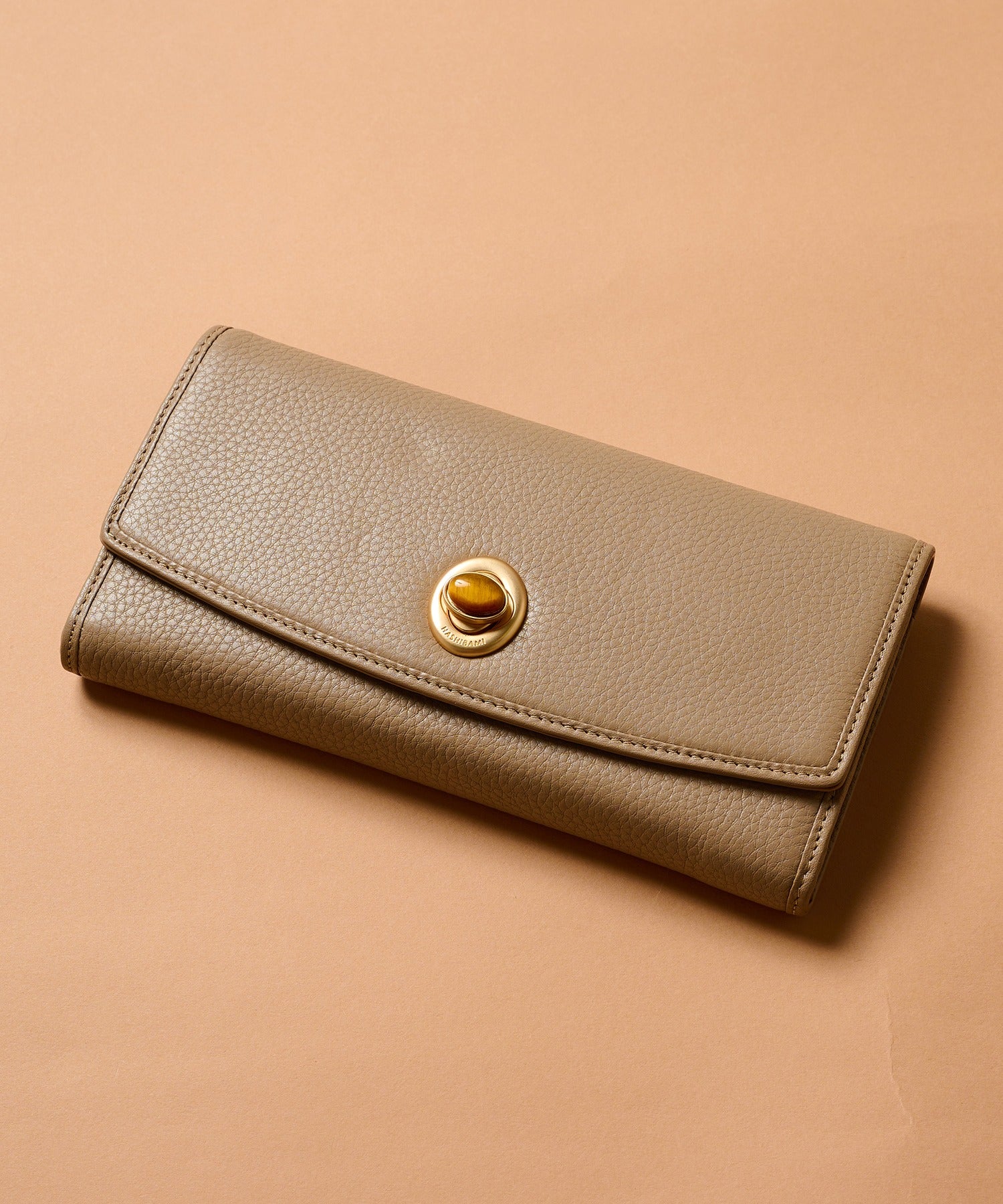 ハシバミ HASHIBAMI 天然石ロングウォレット (グレイッシュベージュ) グレイッシュベージュ