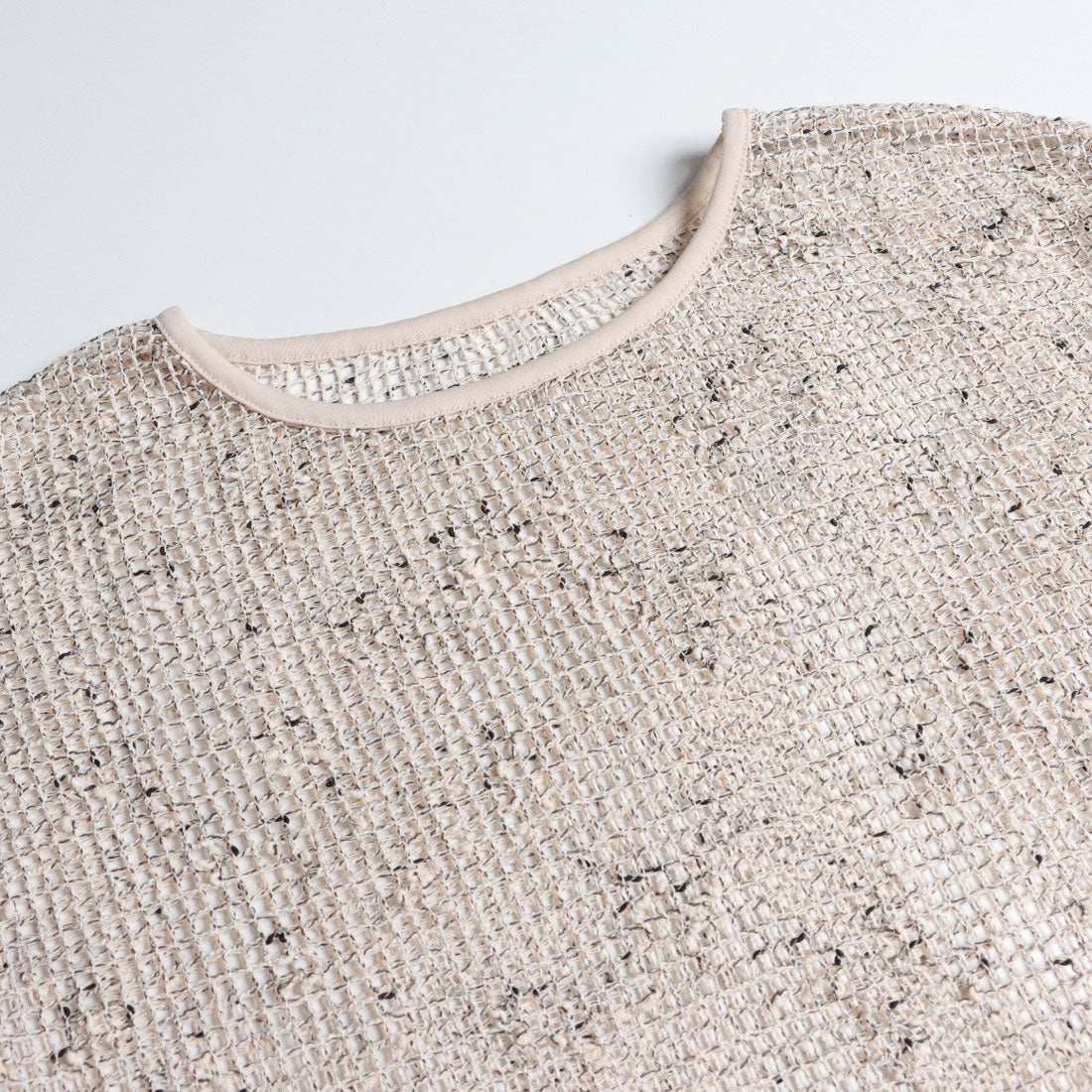 ヒューマンセカンドオケージョン Human 2nd Occasion カットメッシュクルーネックプルオーバー (ブラック) ブラック