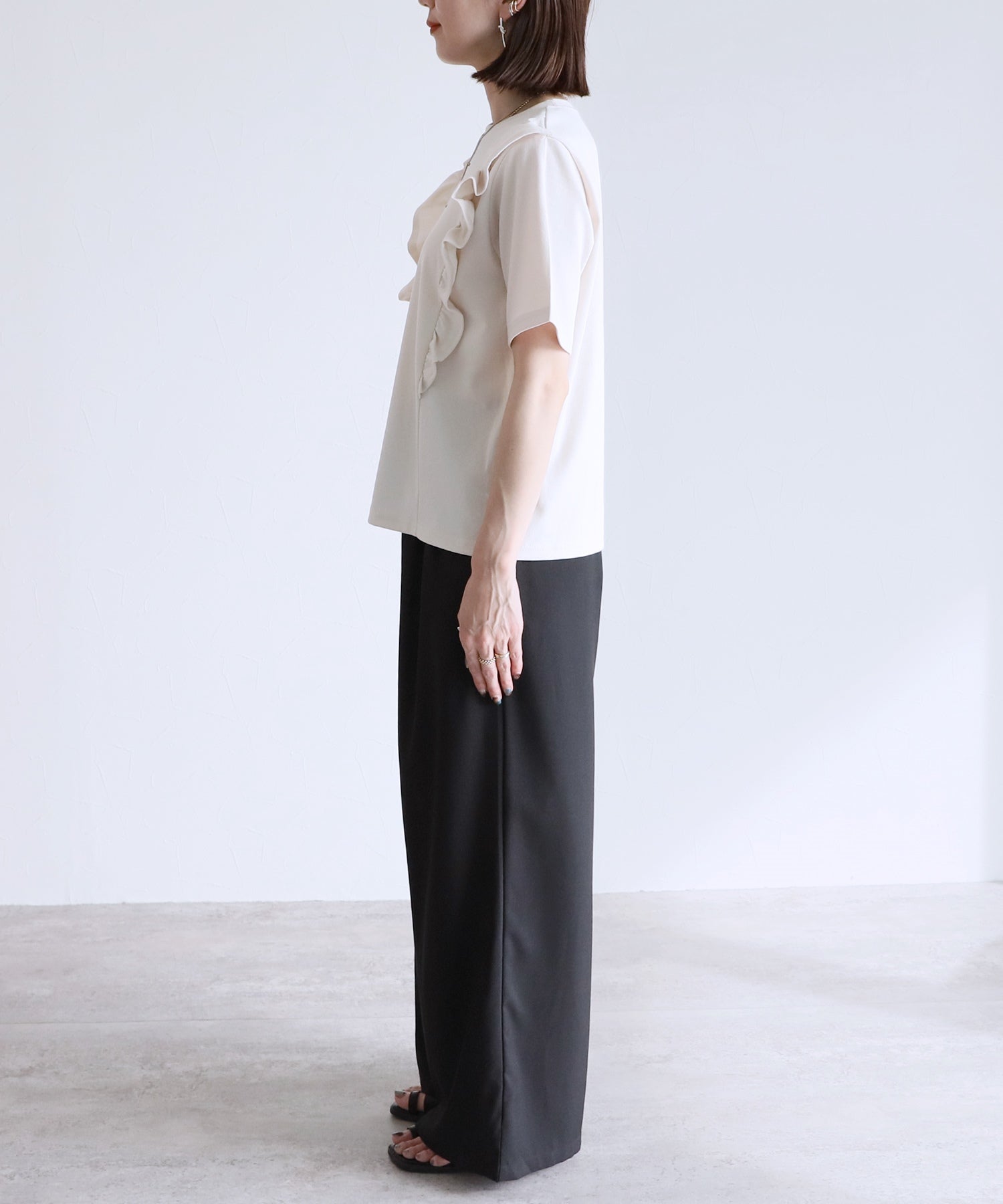 レカ reca ハニカムフリルTシャツ