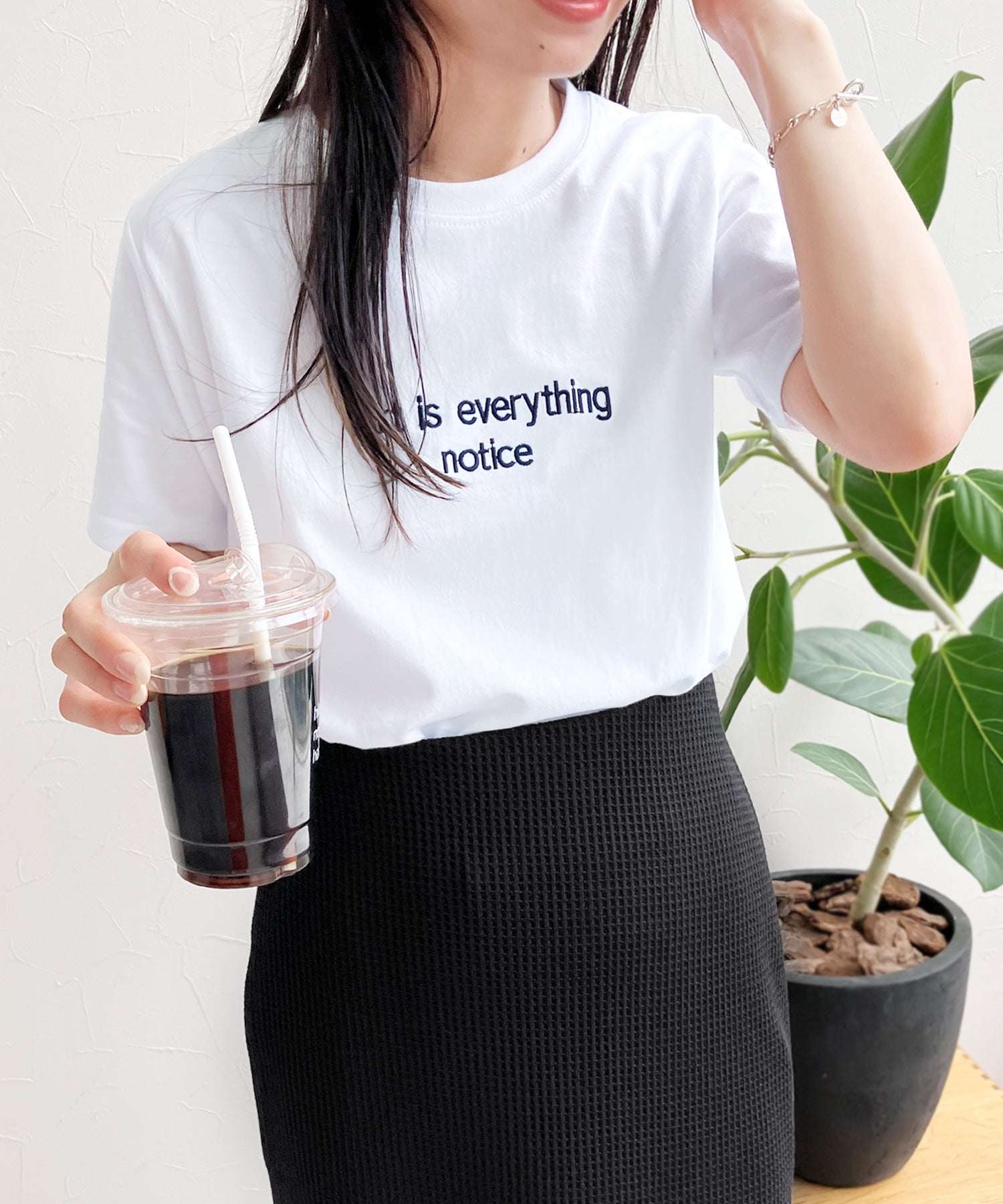 レカ reca 刺繍ロゴコンパクトTシャツ