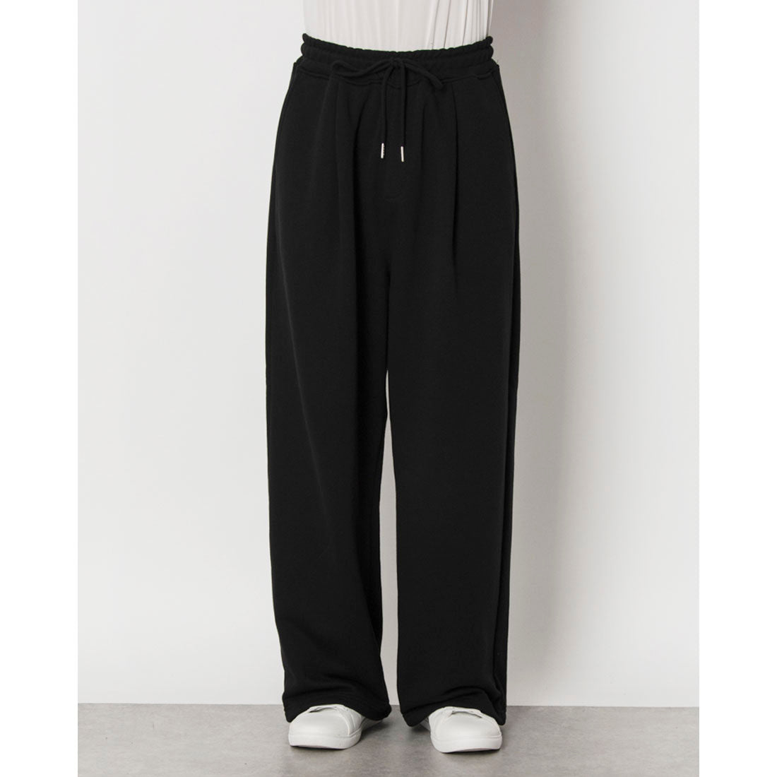 マガジンデモードコンタクト MAGASIN DE MODE CONTACT ダブルタック極太スエットパンツ (ブラック) ブラック