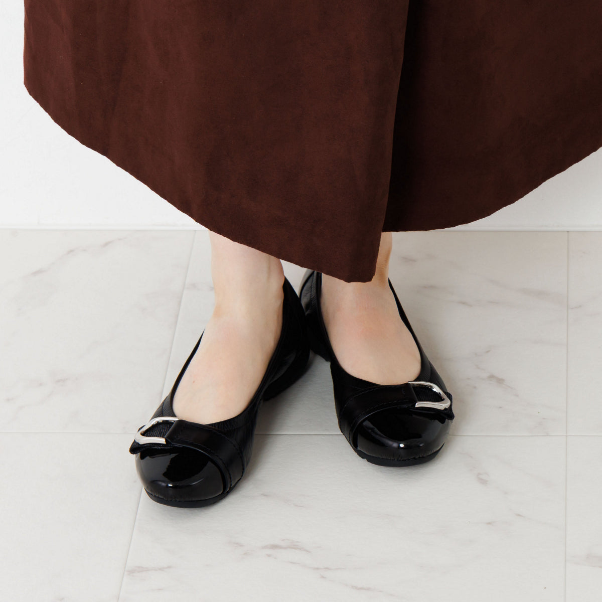 ヒミコ 卑弥呼 メタルベルトスニーカーパンプス/653301 (ブラック) ブラック