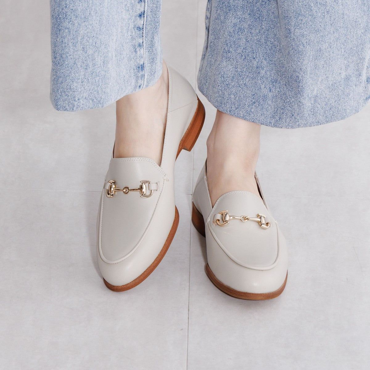 ヒミコ 卑弥呼 バブーシュビットローファー/651304 (ブラック) ブラック