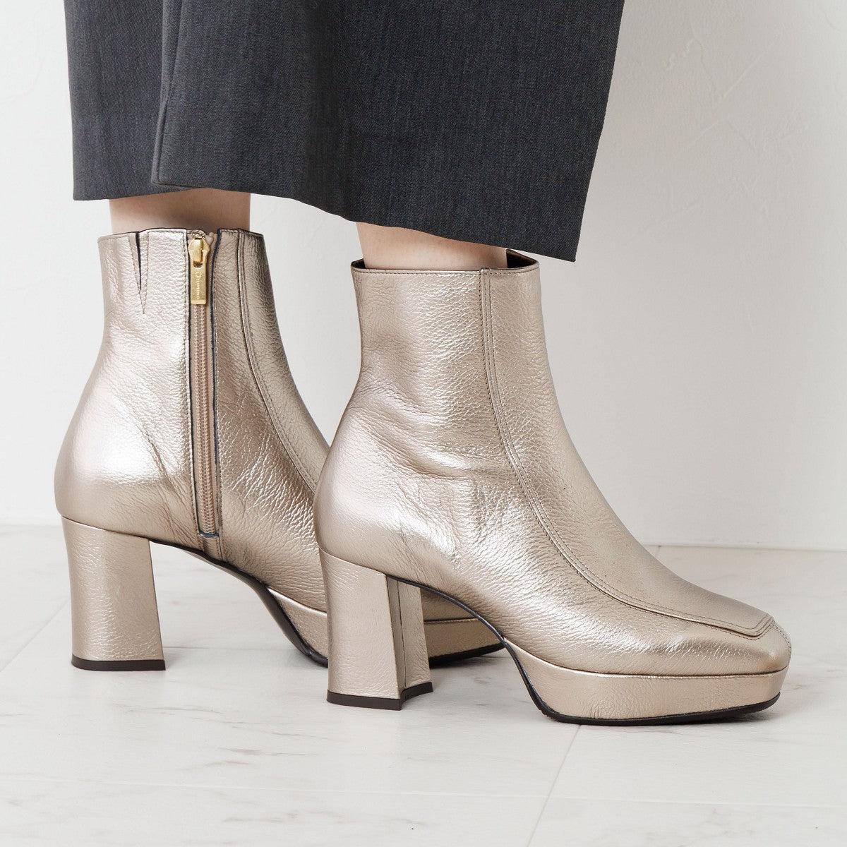 ヒミコ 卑弥呼 スクエアトゥストームブーツ/651413 (ゴールド) ゴールド