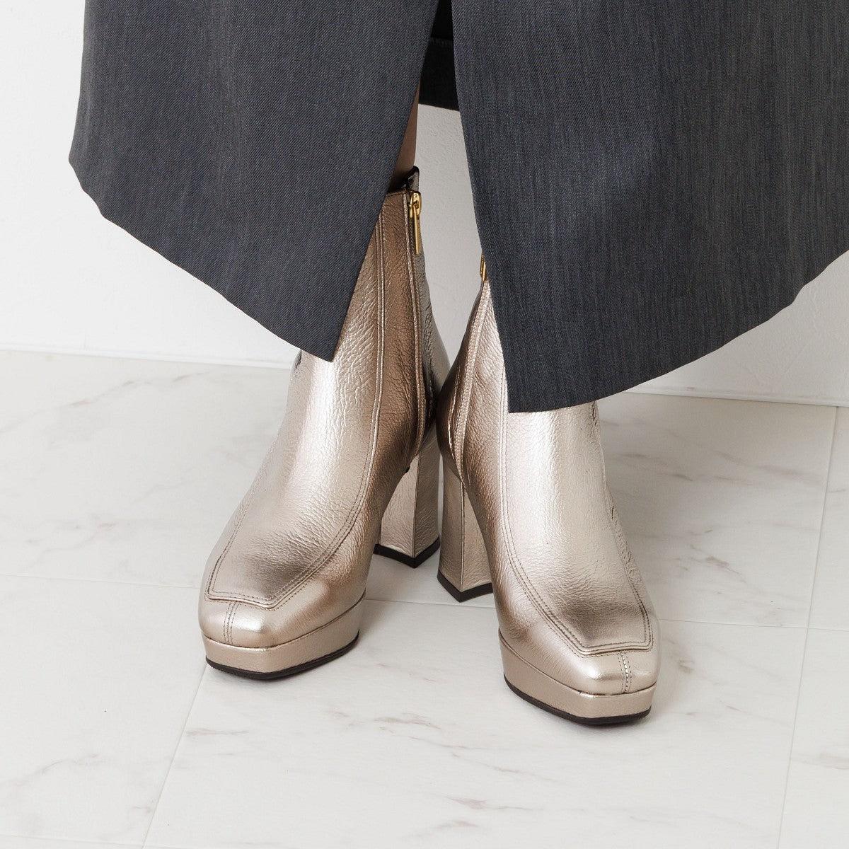 ヒミコ 卑弥呼 スクエアトゥストームブーツ/651413 (ゴールド) ゴールド