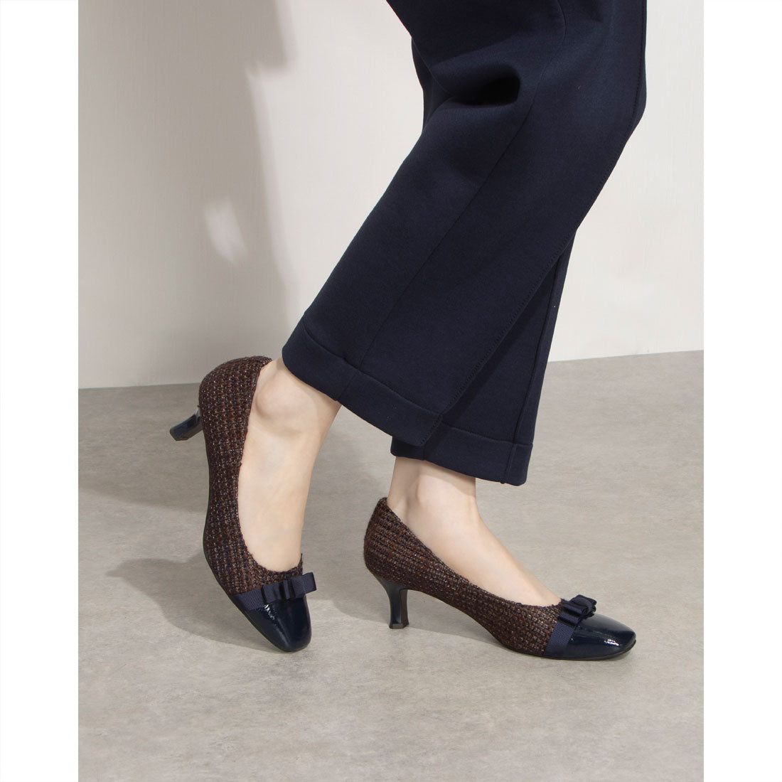 ヒミコ 卑弥呼 【撥水レザー】リボンデザインパンプス/613112