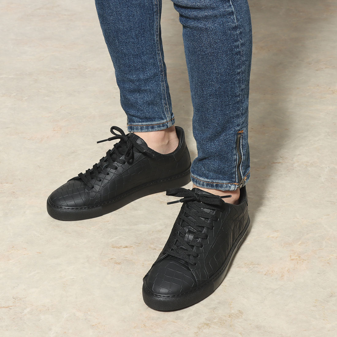HIDE & JACK Men's Low Top Sneaker