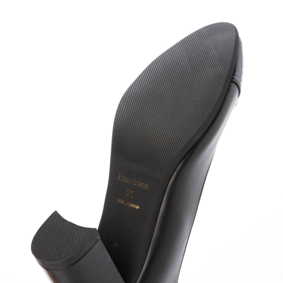 HILLS AVENUE Triangle Motif Pumps