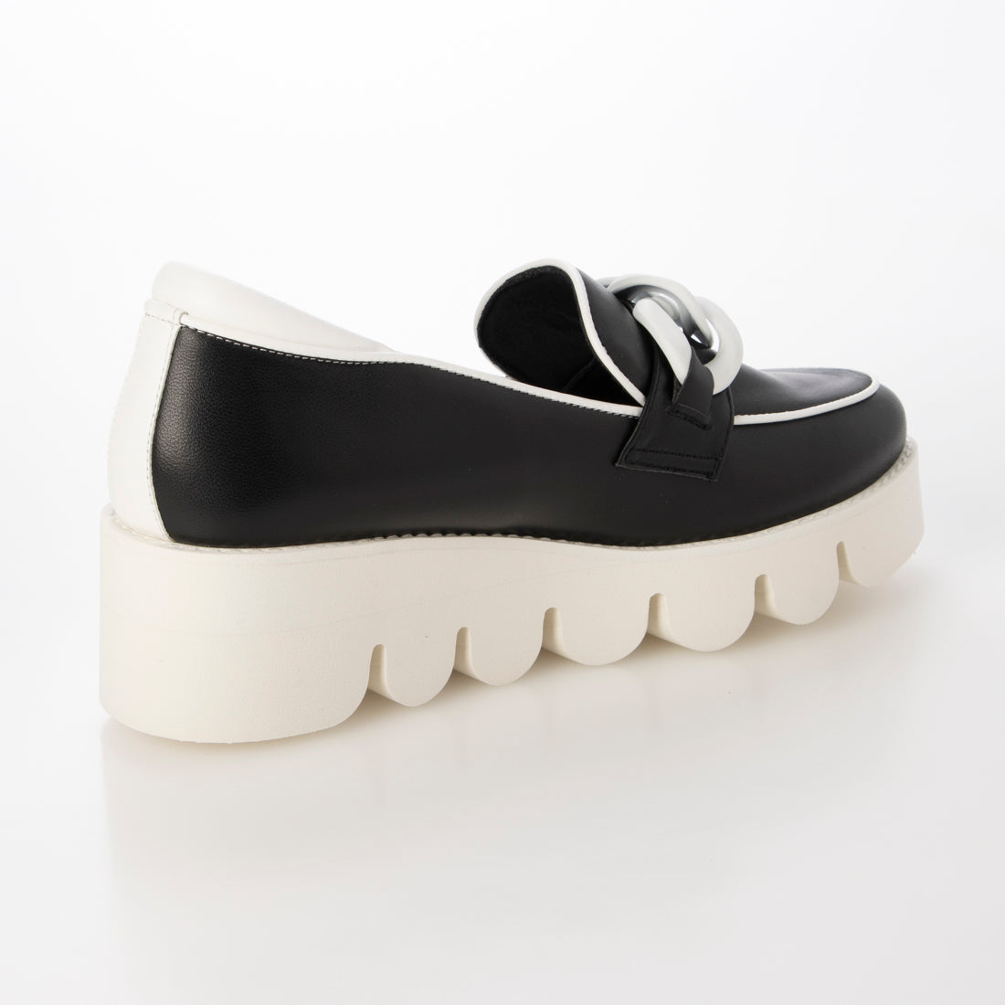 ヒルズアヴェニュー HILLS AVENUE ルカ (ブラックスムース) ブラックスムース