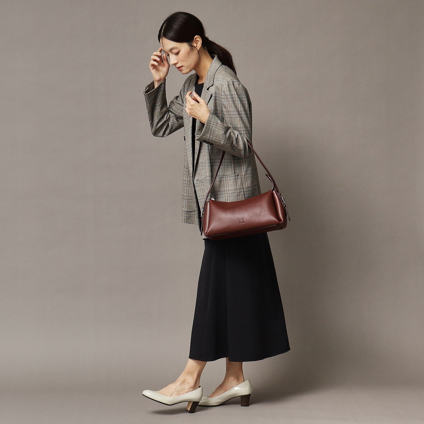 ヒロフ HIROFU 【サルト】2WAY レザーショルダーバッグ S 本革 (ツンドラ(710)) ツンドラ(710)