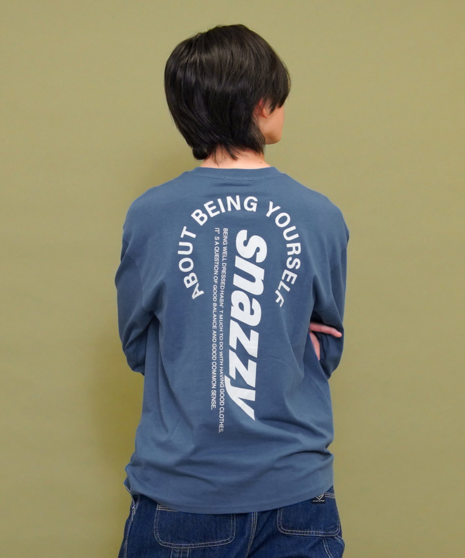 グラソス GLAZOS 【プチプラ】バック縦ロゴ長袖Tシャツ