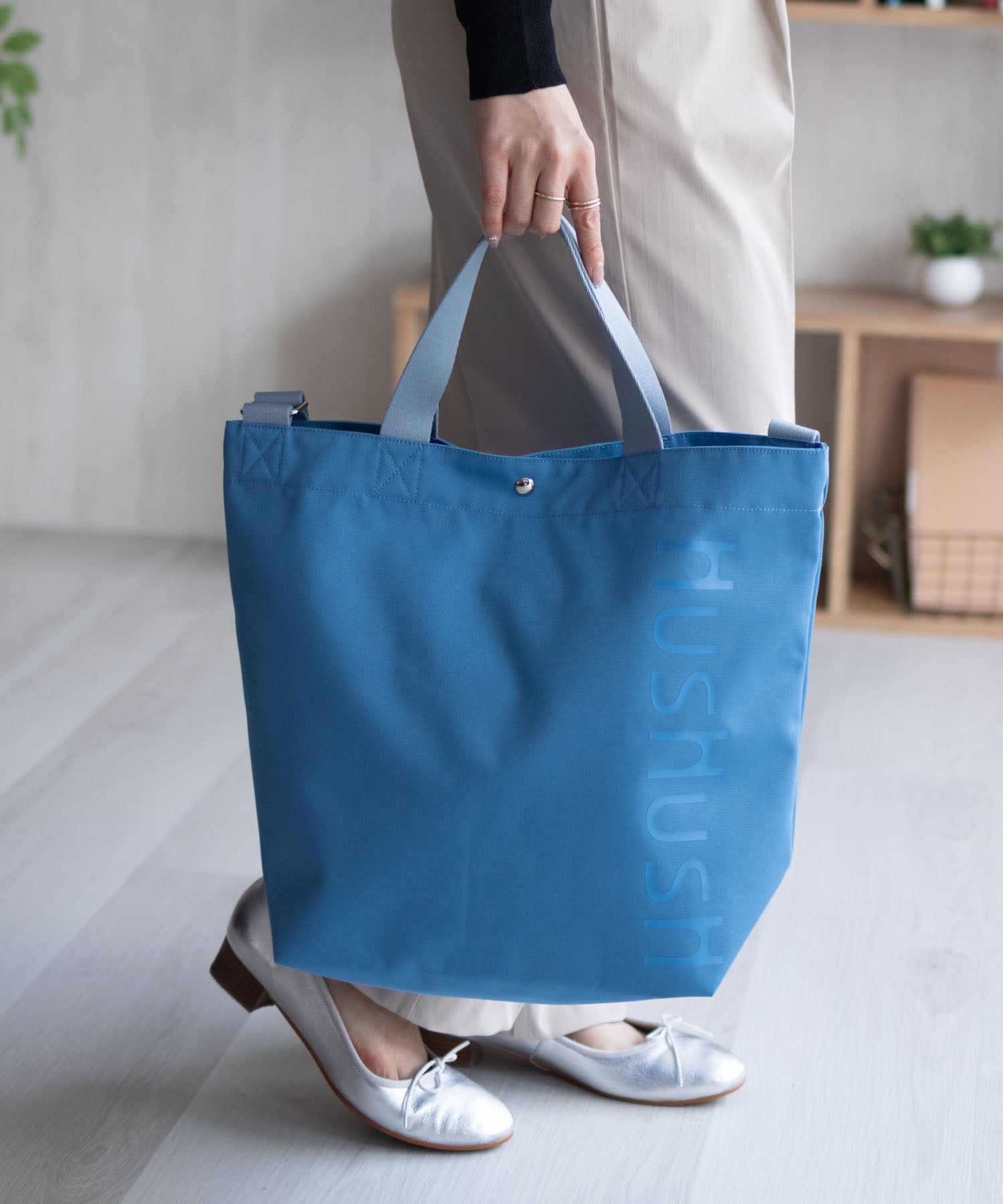 ハッシュアッシュ HusHusH ロゴ入りトートバッグ (パープル) パープル