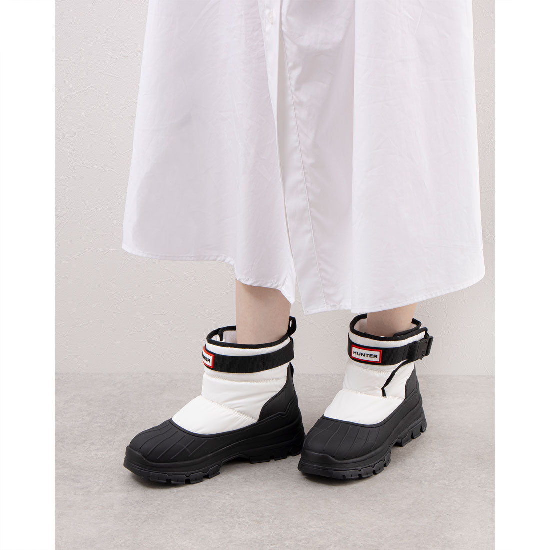 ハンター HUNTER WOMENS INTREPID SHORT BUCKLE SNOW BOOT