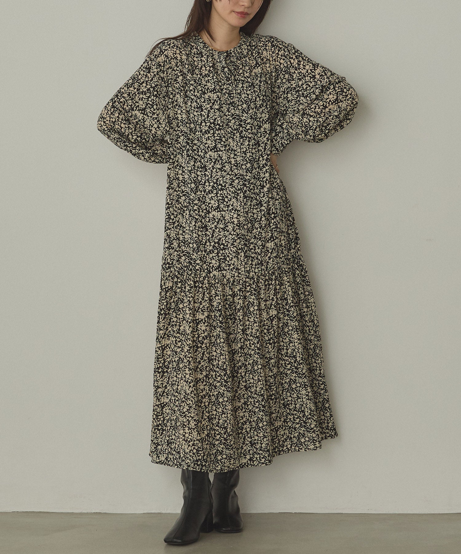 ハンチ hunch ジョーゼット柄 プリントワンピース (ブラック) ブラック