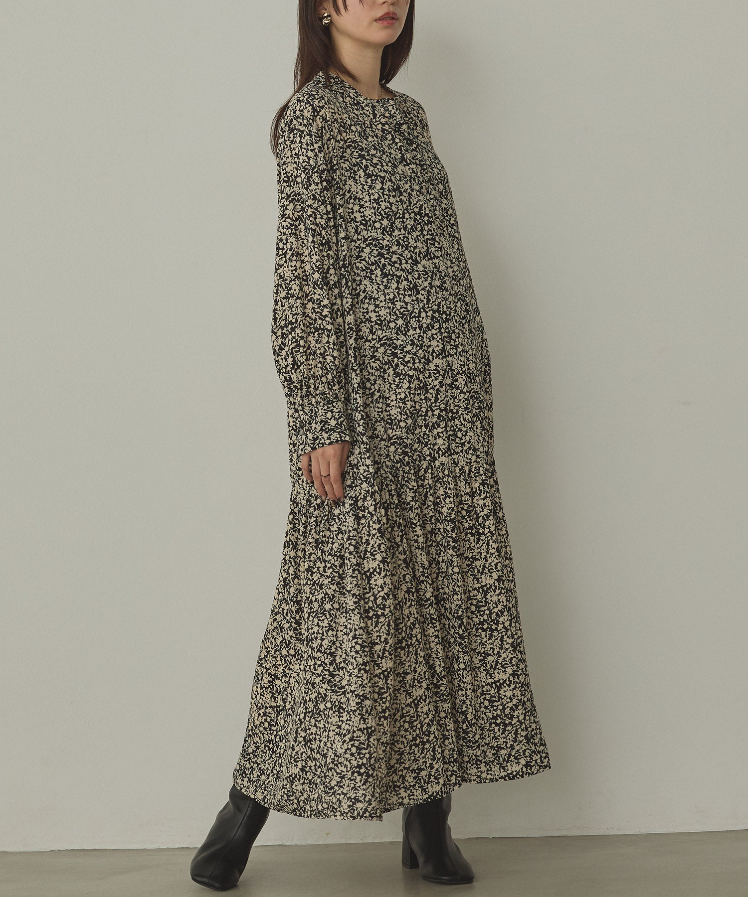 ハンチ hunch ジョーゼット柄 プリントワンピース (ブラック) ブラック