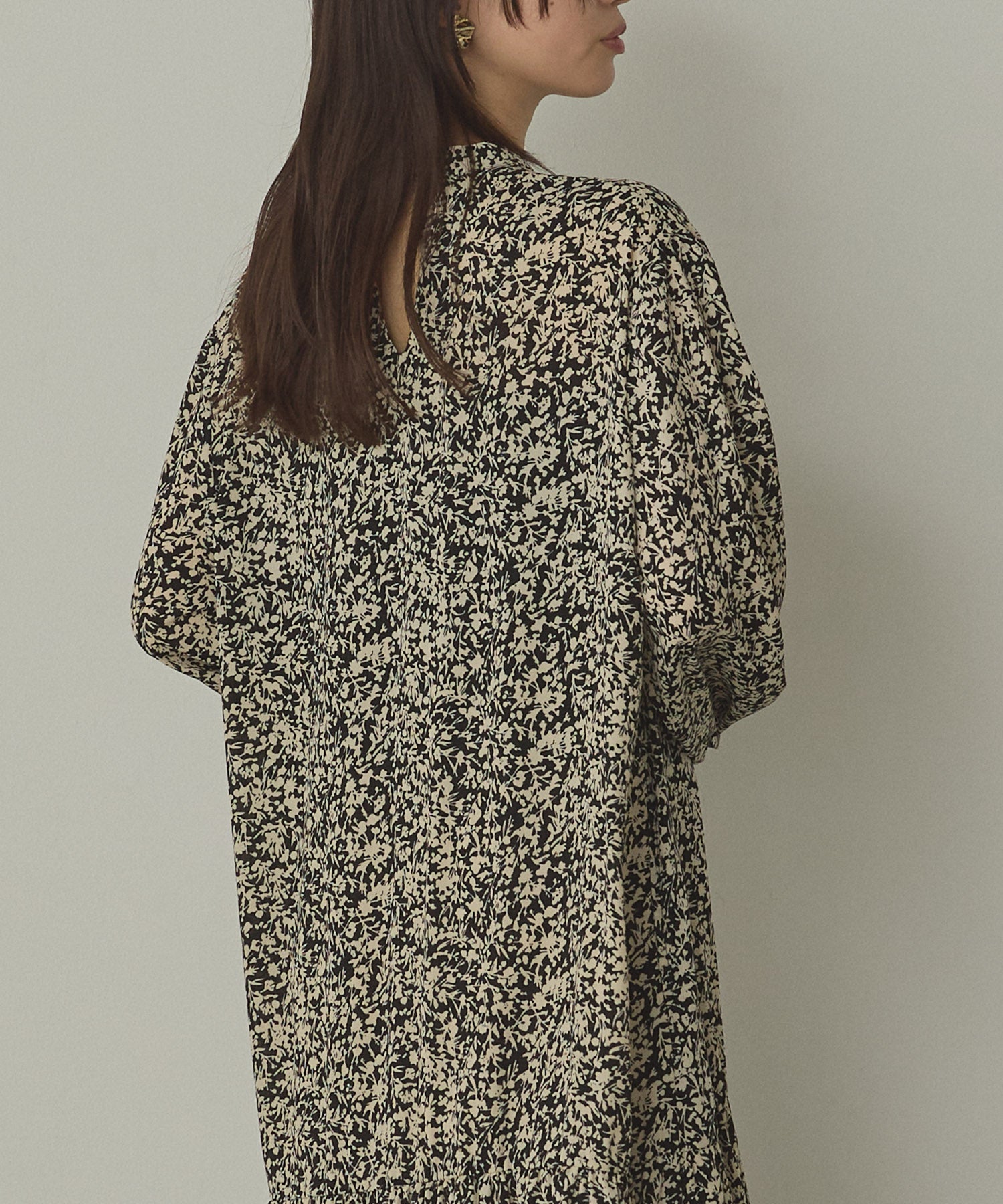 ハンチ hunch ジョーゼット柄 プリントワンピース (ブラック) ブラック