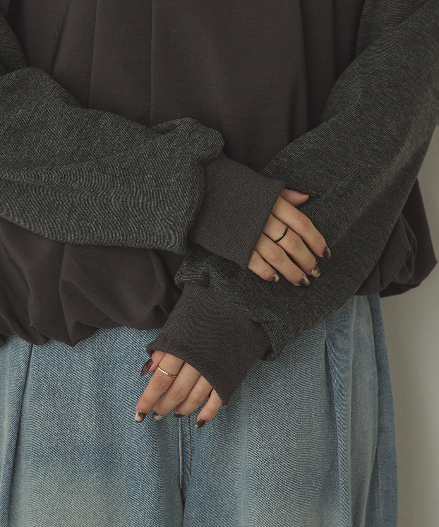 ハンチ hunch ベロアボンディング バルーンスウェット (チャコール) チャコール