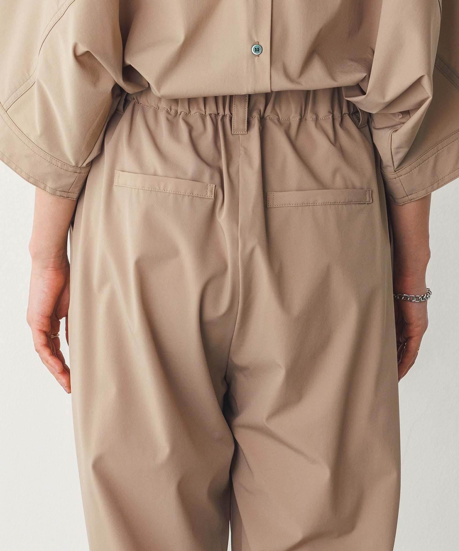 ハンチ hunch 接触冷感テーパードパンツ (ベージュ) ベージュ