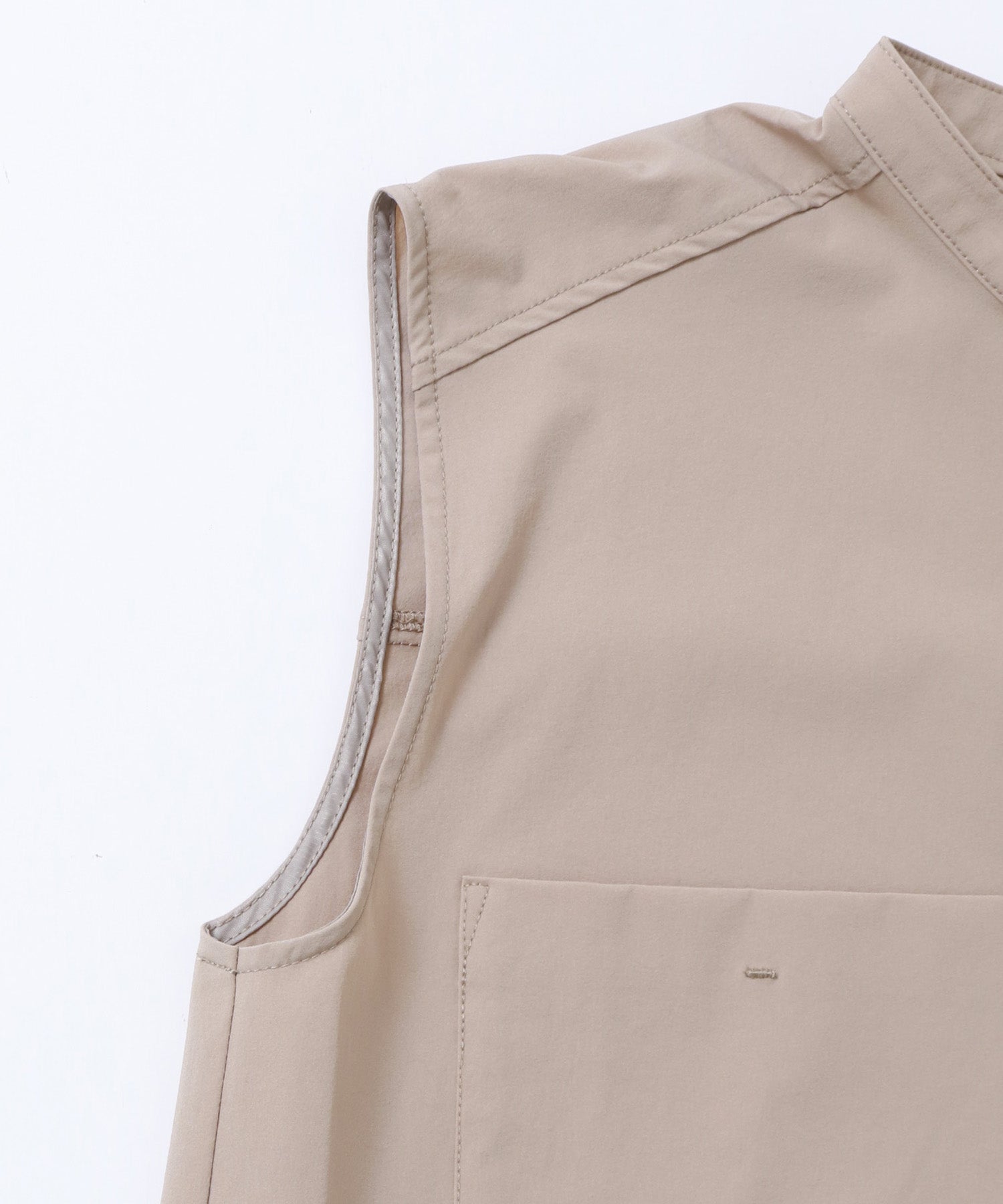 ハンチ hunch 接触冷感ノースリーブブラウス (ブラック) ブラック