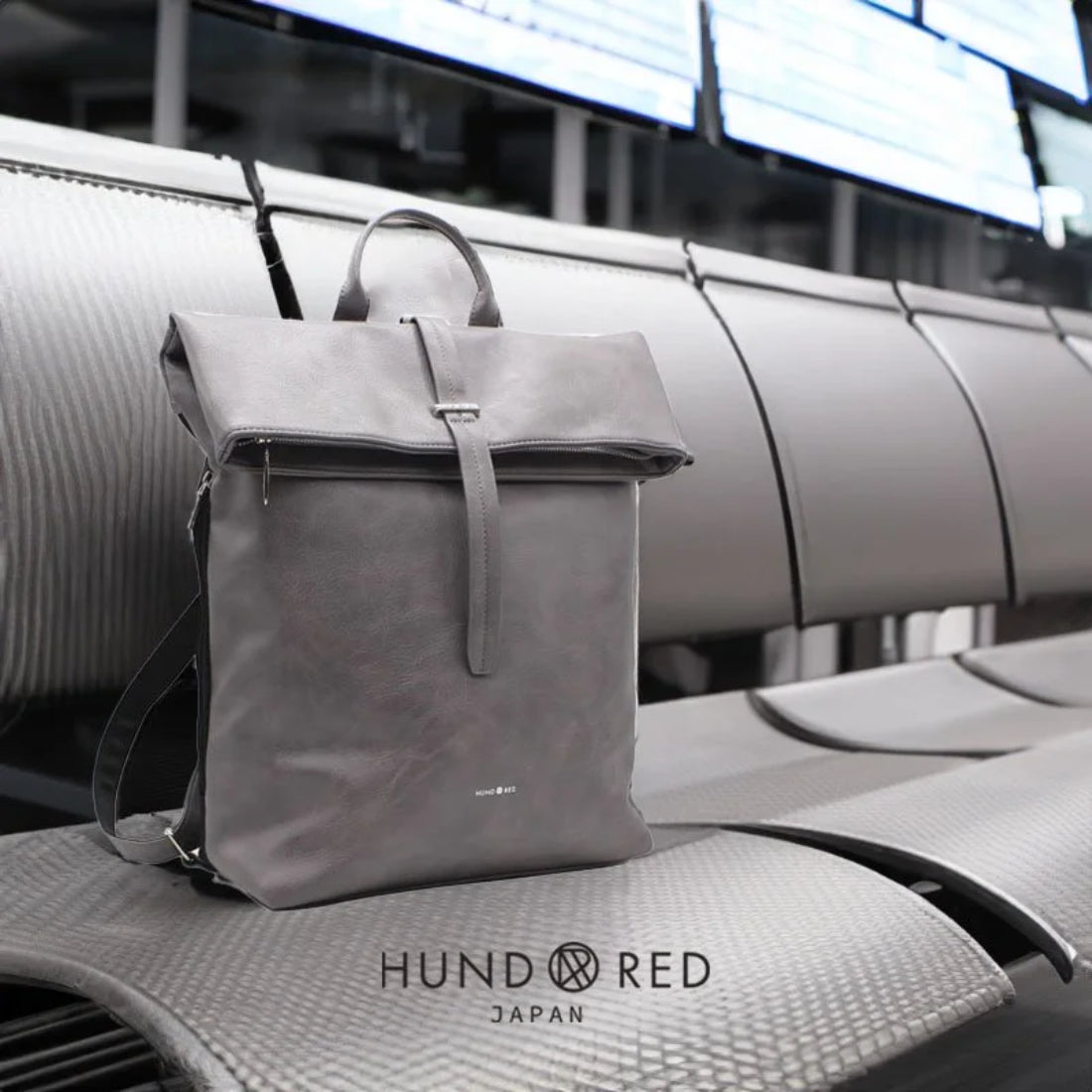 ハンドレッド HUNDRED バックパック スクエア HUNDRED バッグ パック フラップベルトタイ リュック サック レディース 大容量 大きめ 男女兼用 (グレー) グレー