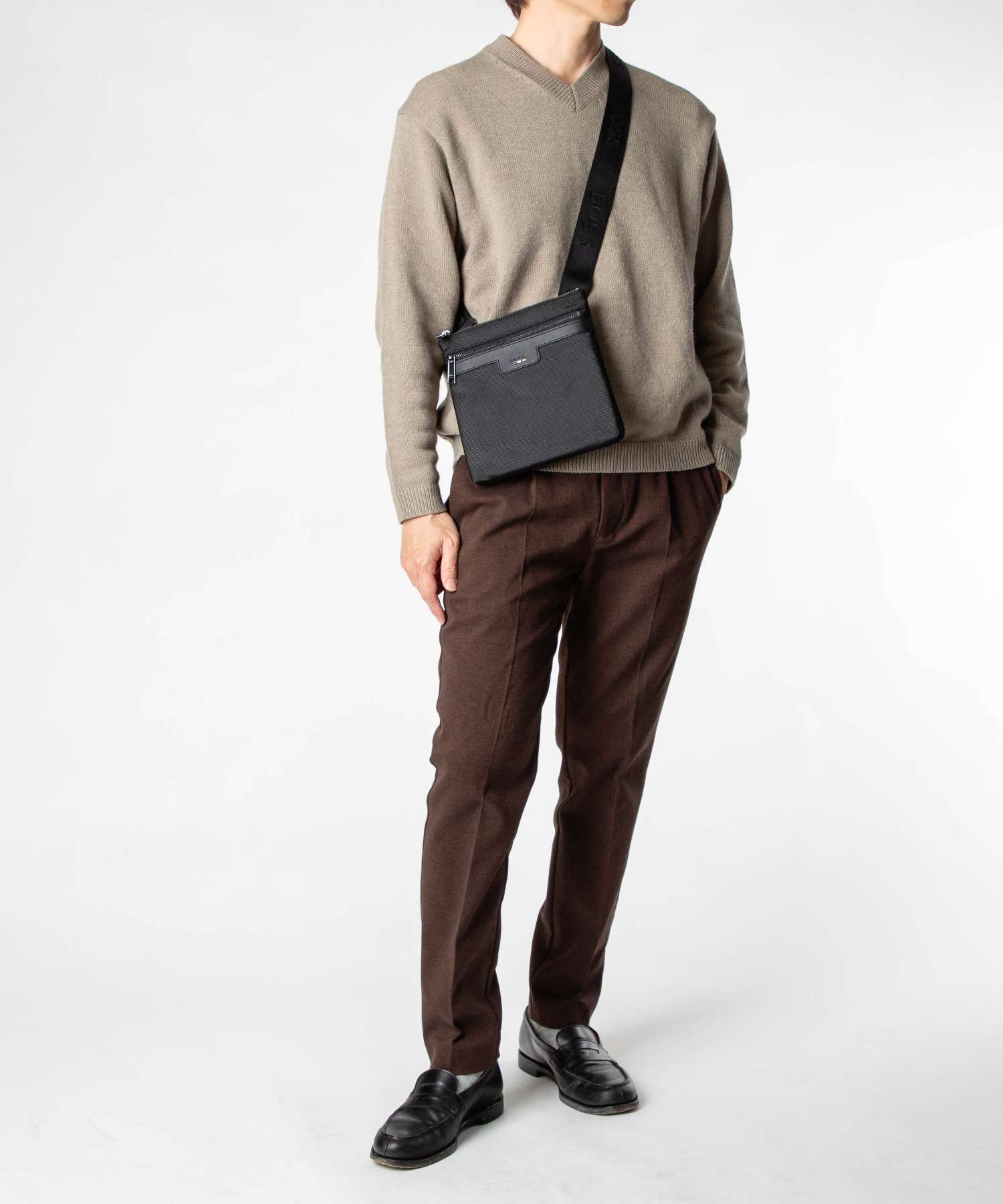 ヒューゴボス HUGO BOSS ヒューゴボス HUGO BOSS RayvEnvelope shoulder bag レイ エンベロープ ショルダーバッグ 50536191 ロゴ メンズ バッグ RAY_N_ENVELOPE (BLACK(001)) BLACK(001)