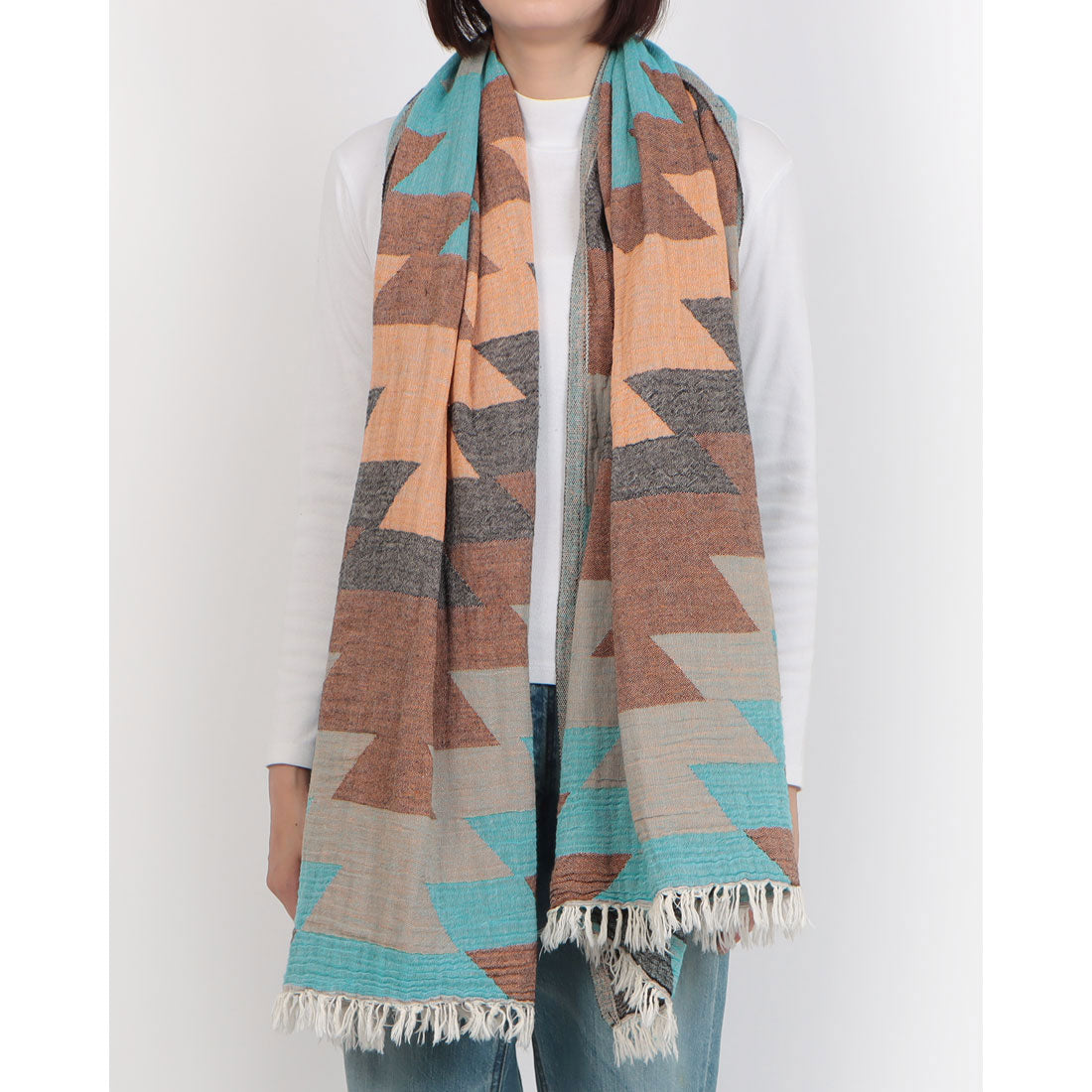 ハスキー HUSKY トルコ伝統の美を纏う。通年使える万能ストール「ペシュテマル」。日常に、旅先に、心地よさと美しさを。 (ORANGE) ORANGE