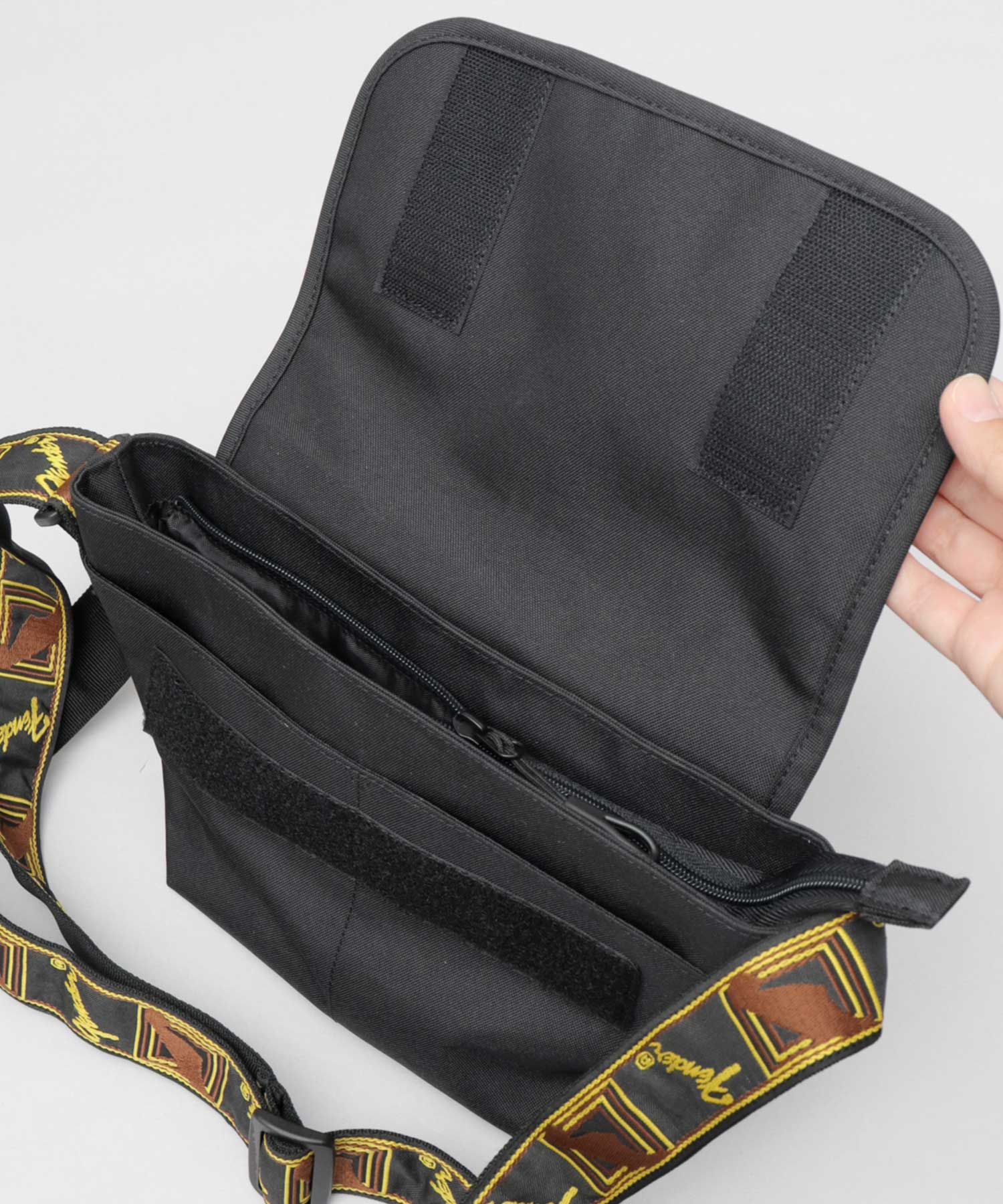 フェンダー FENDER フラップ ショルダーバッグ メンズ レディース メッセンジャーバッグ ミニショルダー