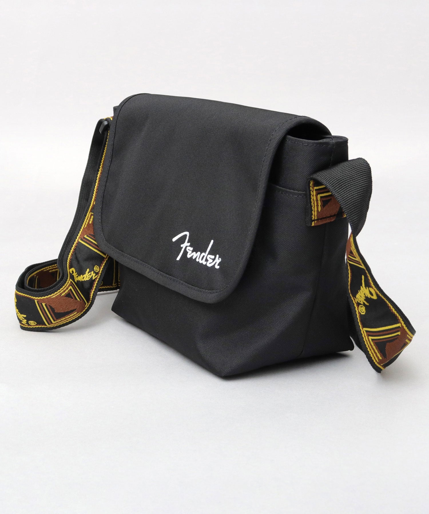 フェンダー FENDER フラップ ショルダーバッグ メンズ レディース メッセンジャーバッグ ミニショルダー