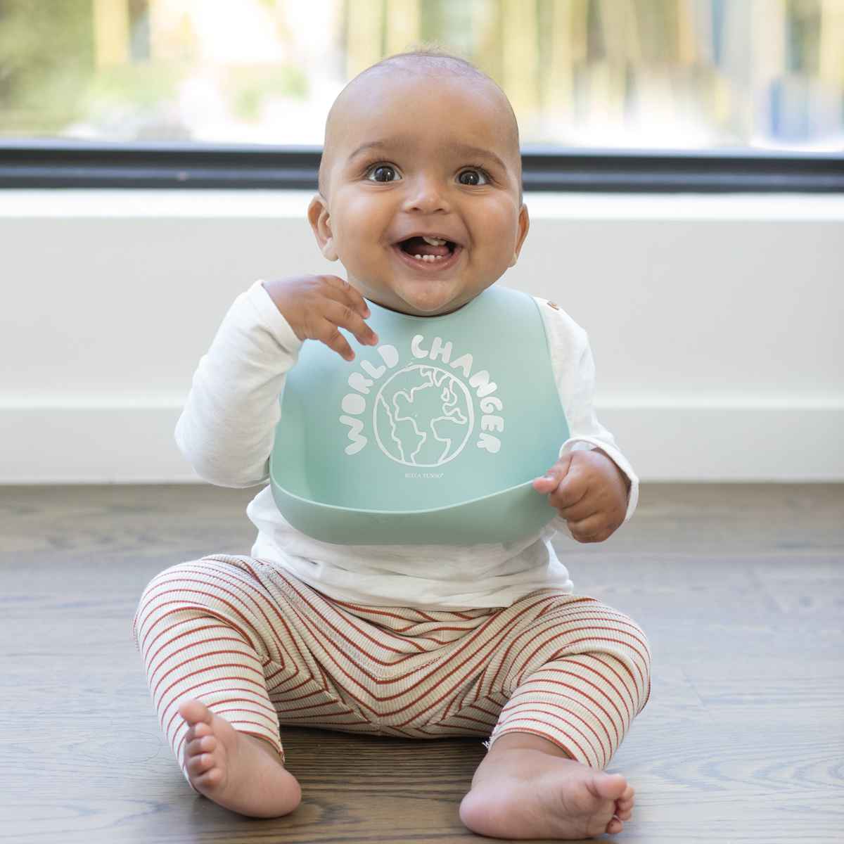 ベラトゥーノ BELLA TUNNO ビブ シリコン製 6ヶ月~3歳 Wonder Bib【返品不可商品】