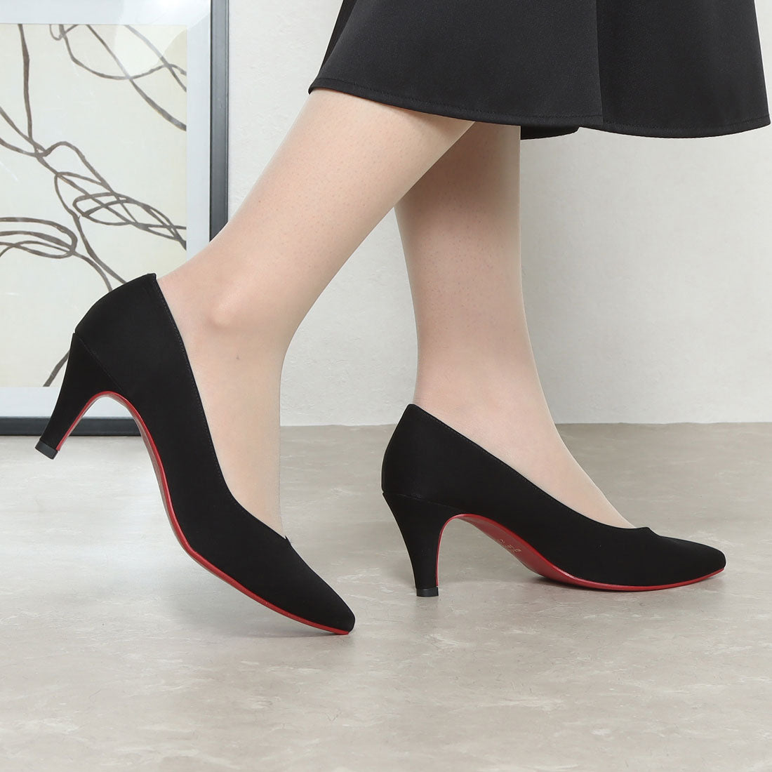 アイケープラス IKplus 【日本製】【ネット限定】【レイン対応】美脚スタイルポインテッドトゥブイカットパンプス【晴雨兼用】■ブラックスムース■