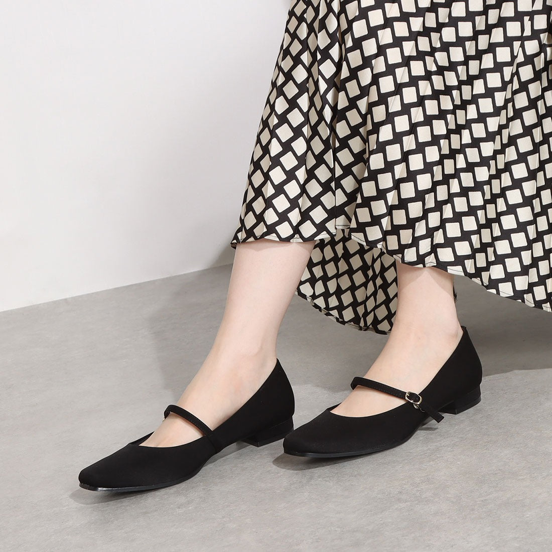 アイケープラス IKplus 日本製 IKplus アイケープラス 冠婚葬祭 高反発クッション 柔らかい中敷き ローヒール ブラック 冠婚葬祭 葬儀用パンプス レディース お葬式 喪服 フォーマル 慶事 弔事 法事 お通夜 (ブラック ドークレーサテン) ブラック ドークレーサテン