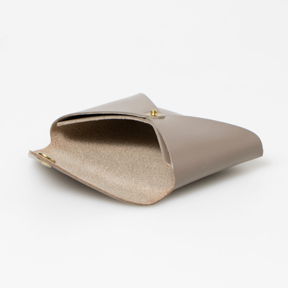 イル ビゾンテ IL BISONTE カードケース (TORTORA) TORTORA