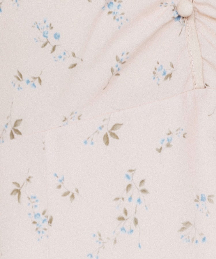 インデックス index フラワーパイピングVネックフレアワンピース【洗濯機可・イージーアイロン】 (アイボリー(104)) アイボリー(104)