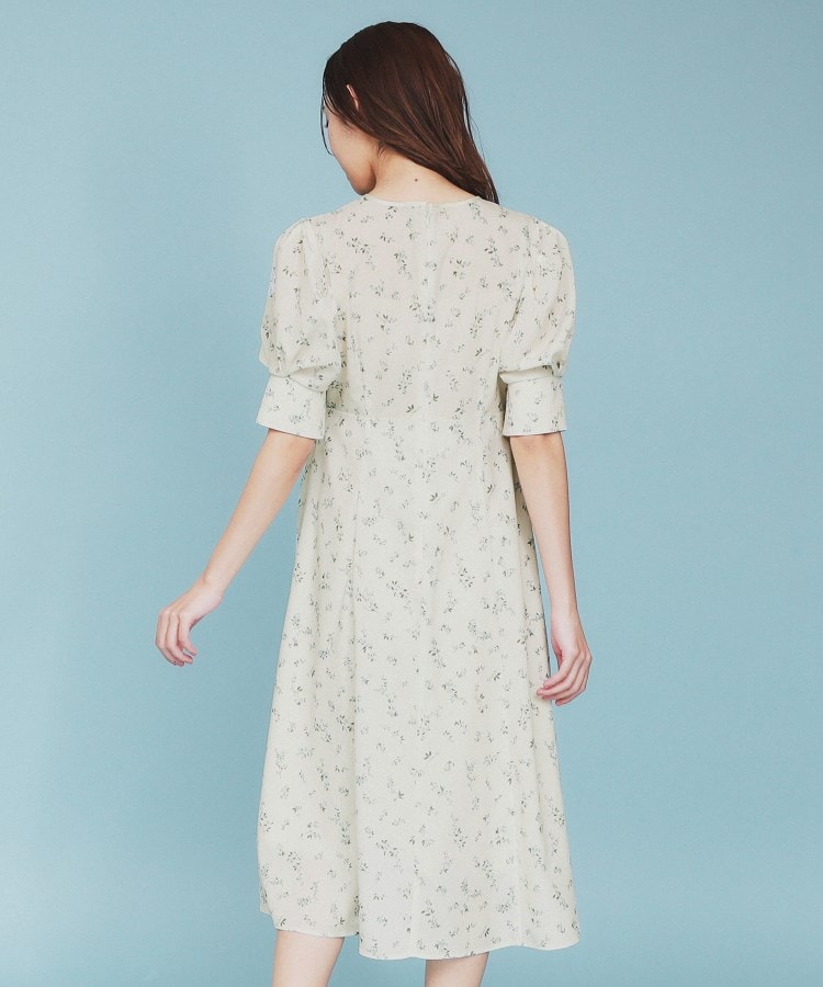 インデックス index フラワーパイピングVネックフレアワンピース【洗濯機可・イージーアイロン】 (アイボリー(104)) アイボリー(104)