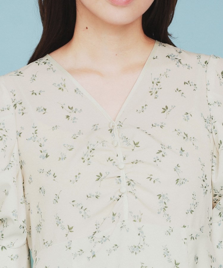 インデックス index フラワーパイピングVネックフレアワンピース【洗濯機可・イージーアイロン】 (アイボリー(104)) アイボリー(104)