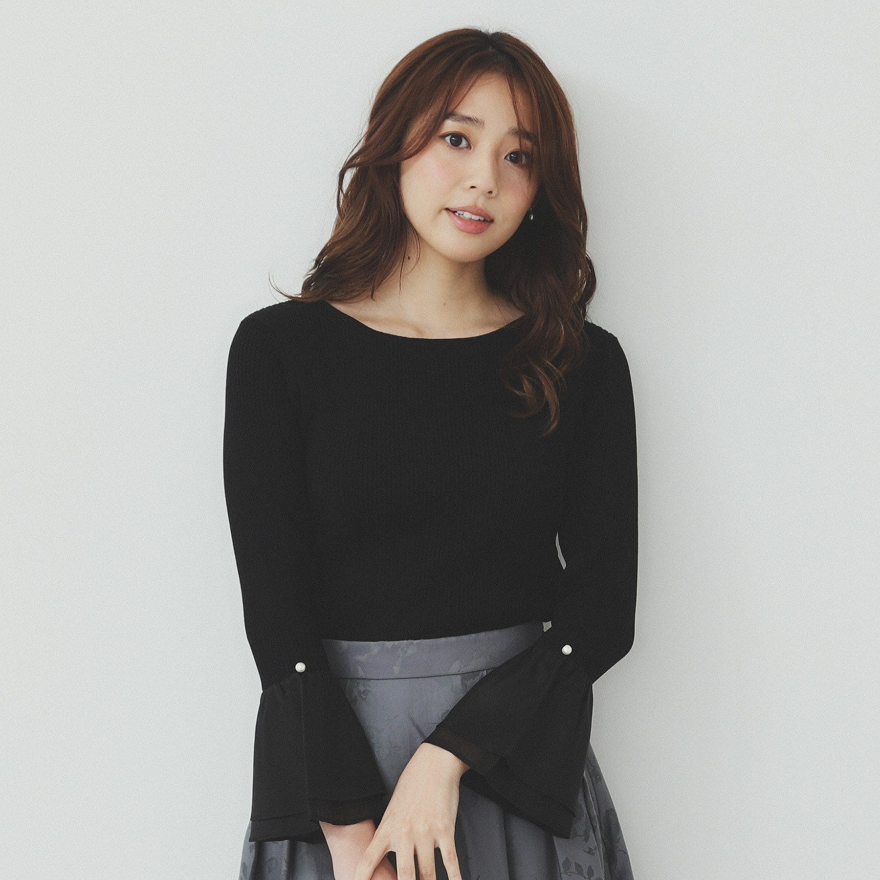 インデックス index リブオーガンフレアスリーブニット【洗濯機可】 (ブラック(019)) ブラック(019)