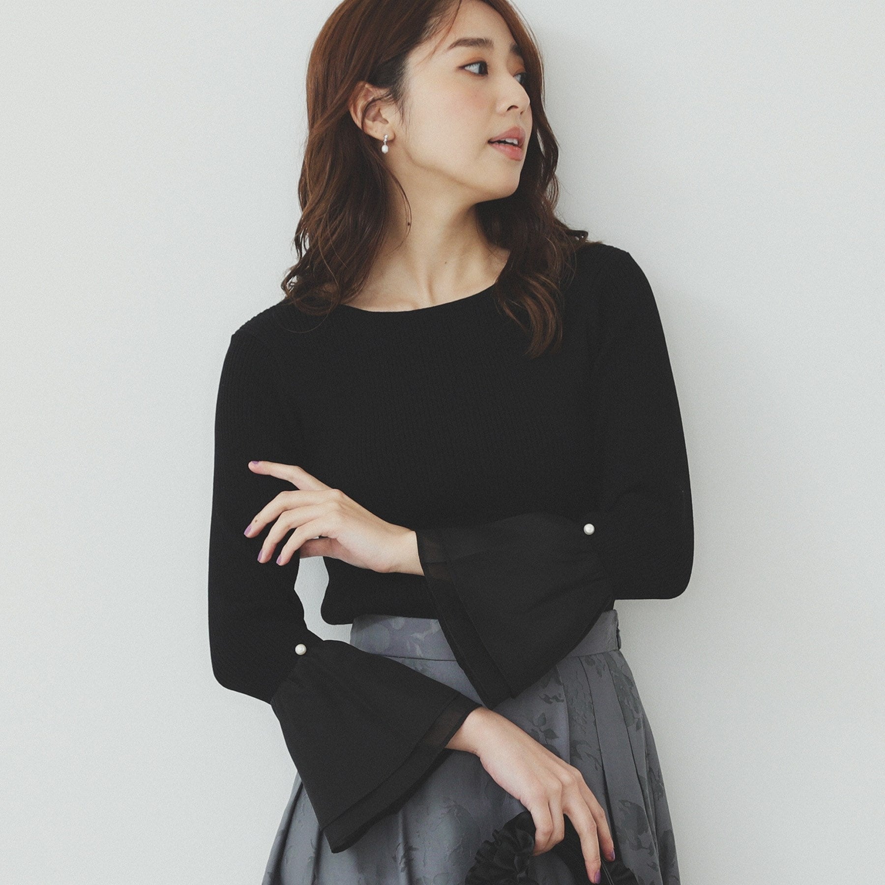 インデックス index リブオーガンフレアスリーブニット【洗濯機可】 (ブラック(019)) ブラック(019)