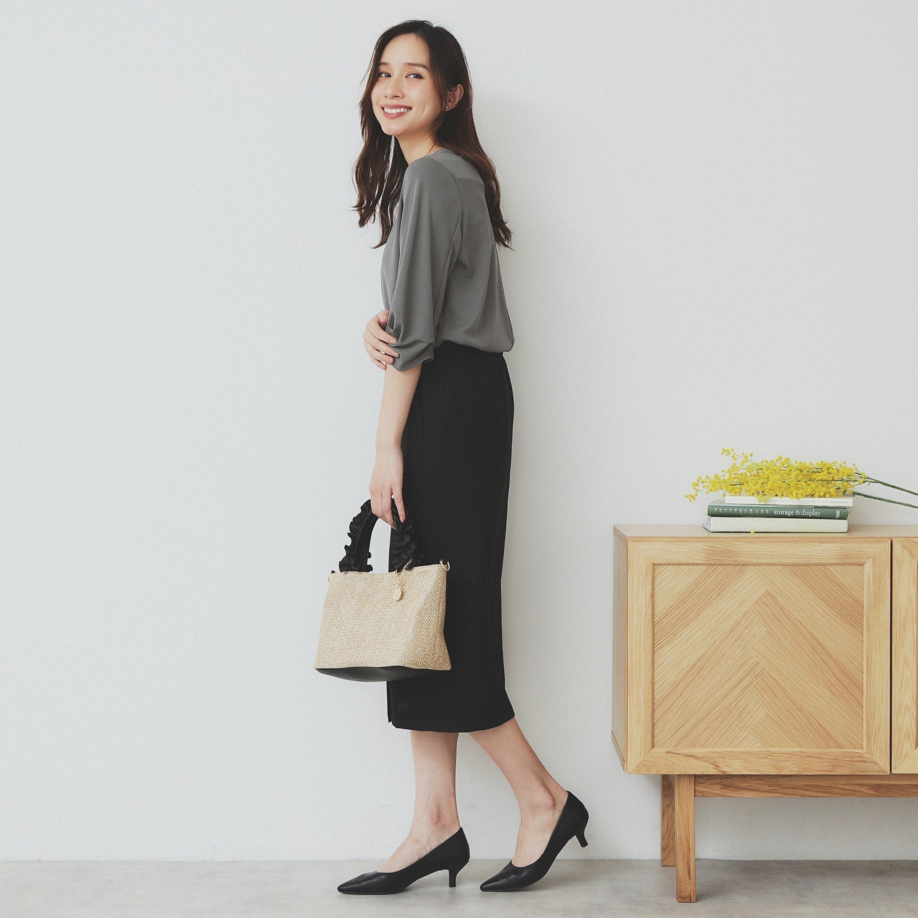 インデックス index ブラウスライクタックスリーブプルオーバー【洗濯機可・吸水速乾・UVケア・接触冷感】 (グレージュ(850)) グレージュ(850)