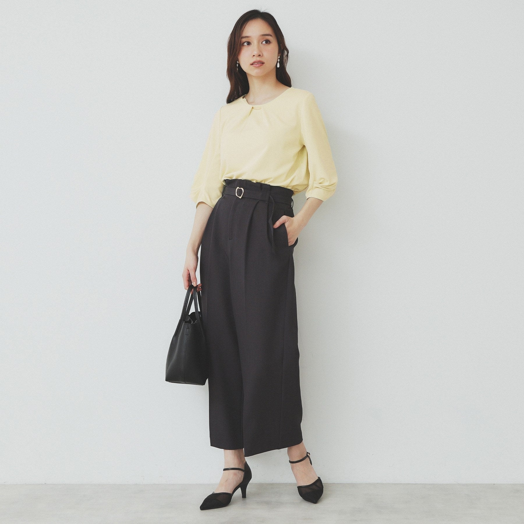 インデックス index ブラウスライクタックスリーブプルオーバー【洗濯機可・吸水速乾・UVケア・接触冷感】 (グレージュ(850)) グレージュ(850)