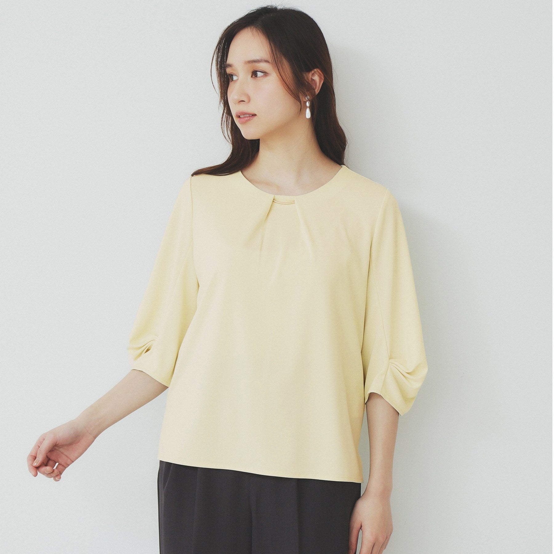 インデックス index ブラウスライクタックスリーブプルオーバー【洗濯機可・吸水速乾・UVケア・接触冷感】 (グレージュ(850)) グレージュ(850)