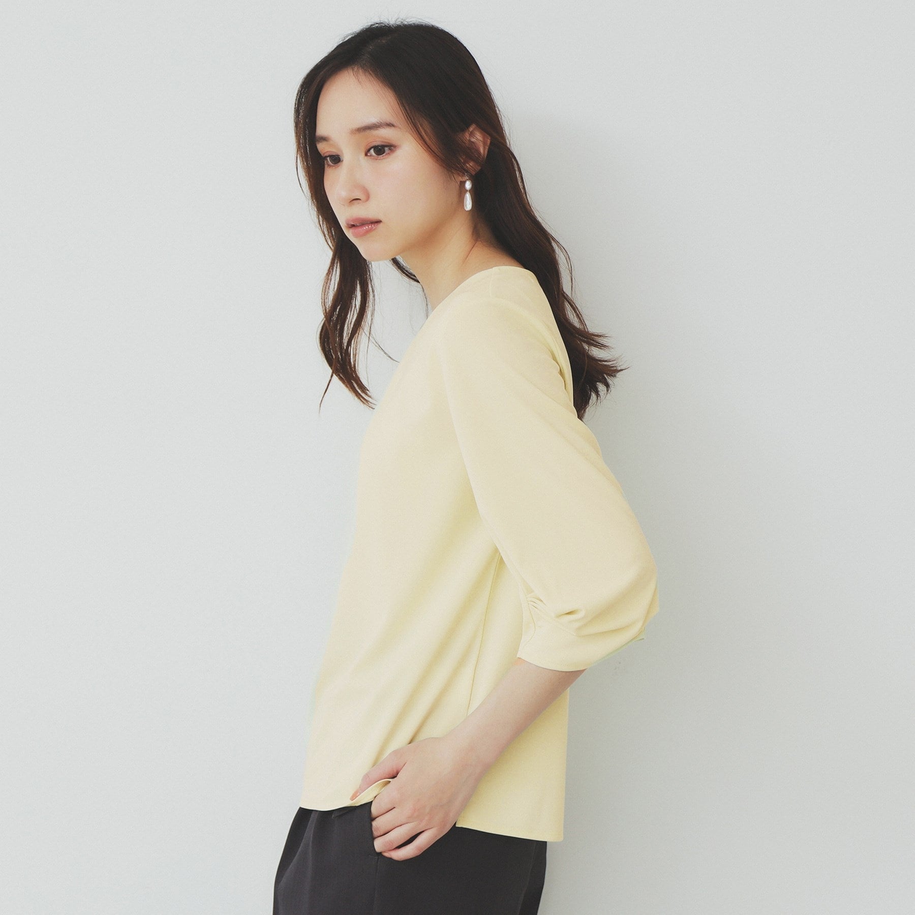 インデックス index ブラウスライクタックスリーブプルオーバー【洗濯機可・吸水速乾・UVケア・接触冷感】 (グレージュ(850)) グレージュ(850)