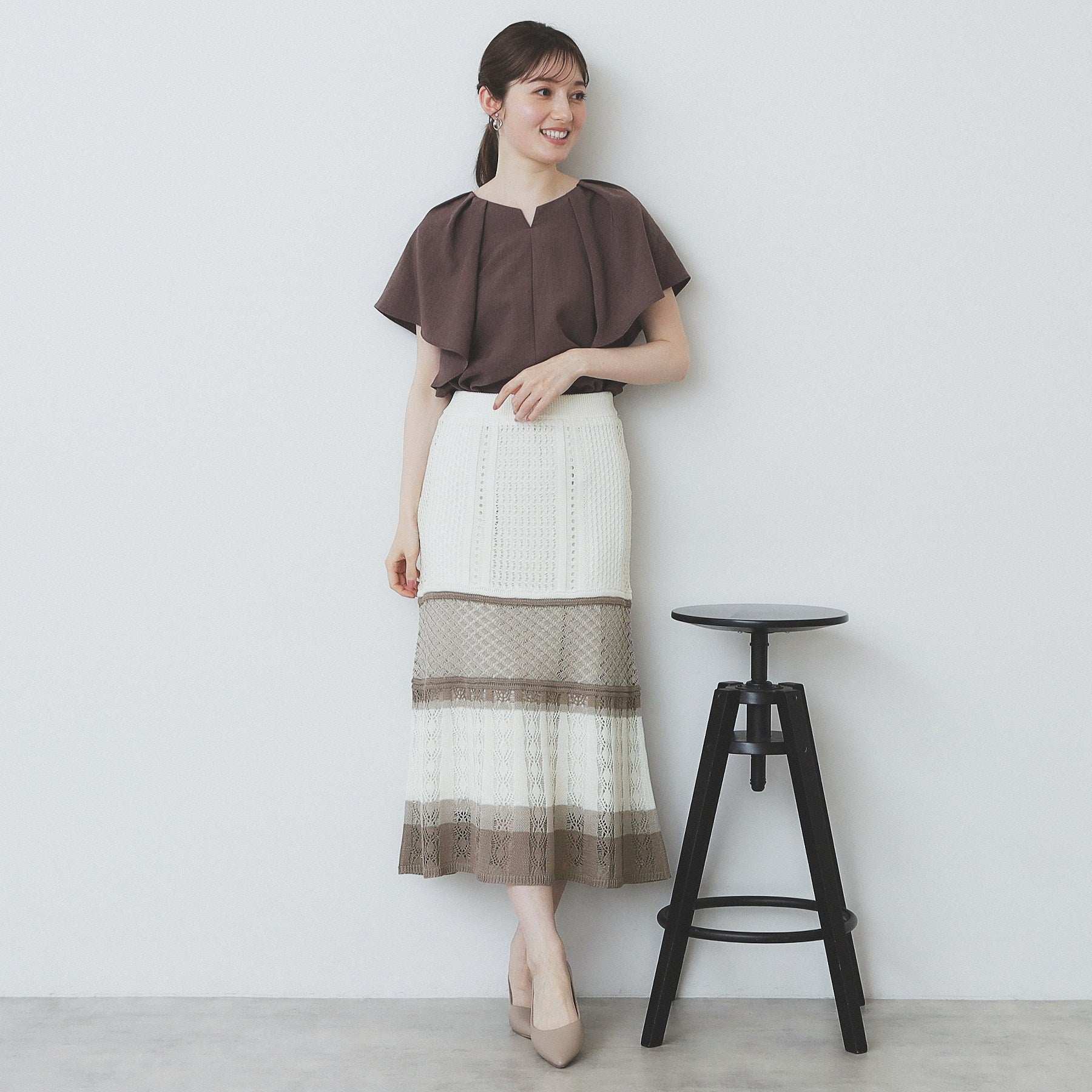 インデックス index 透かし編みフレアニットスカート【洗濯機可】 (オフホワイト(303)) オフホワイト(303)