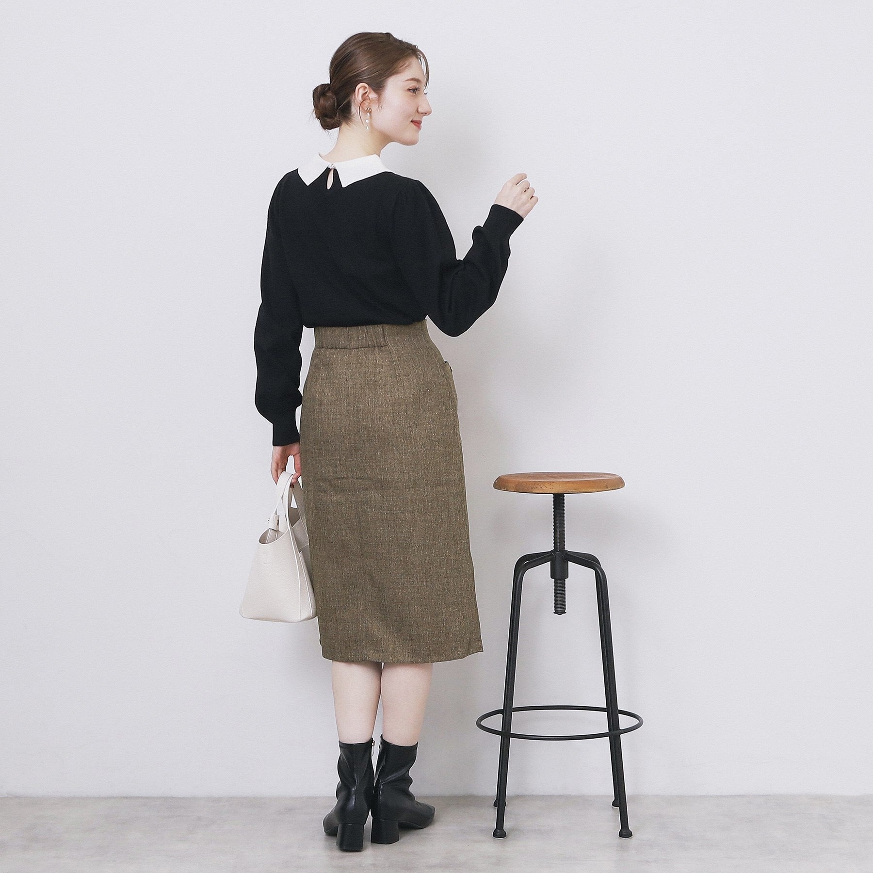 インデックス index ツイード調フロントジップタイトスカート【洗濯機可・防シワ】 (チャコールグレー(014)) チャコールグレー(014)